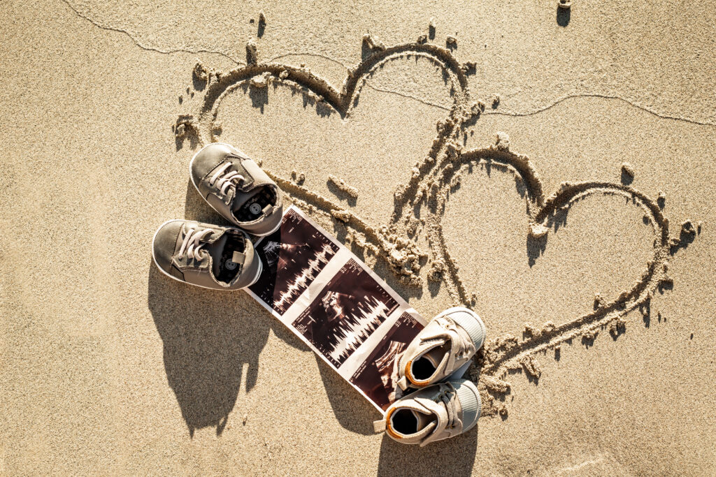 Pregnancy announcement on a Perth Beach